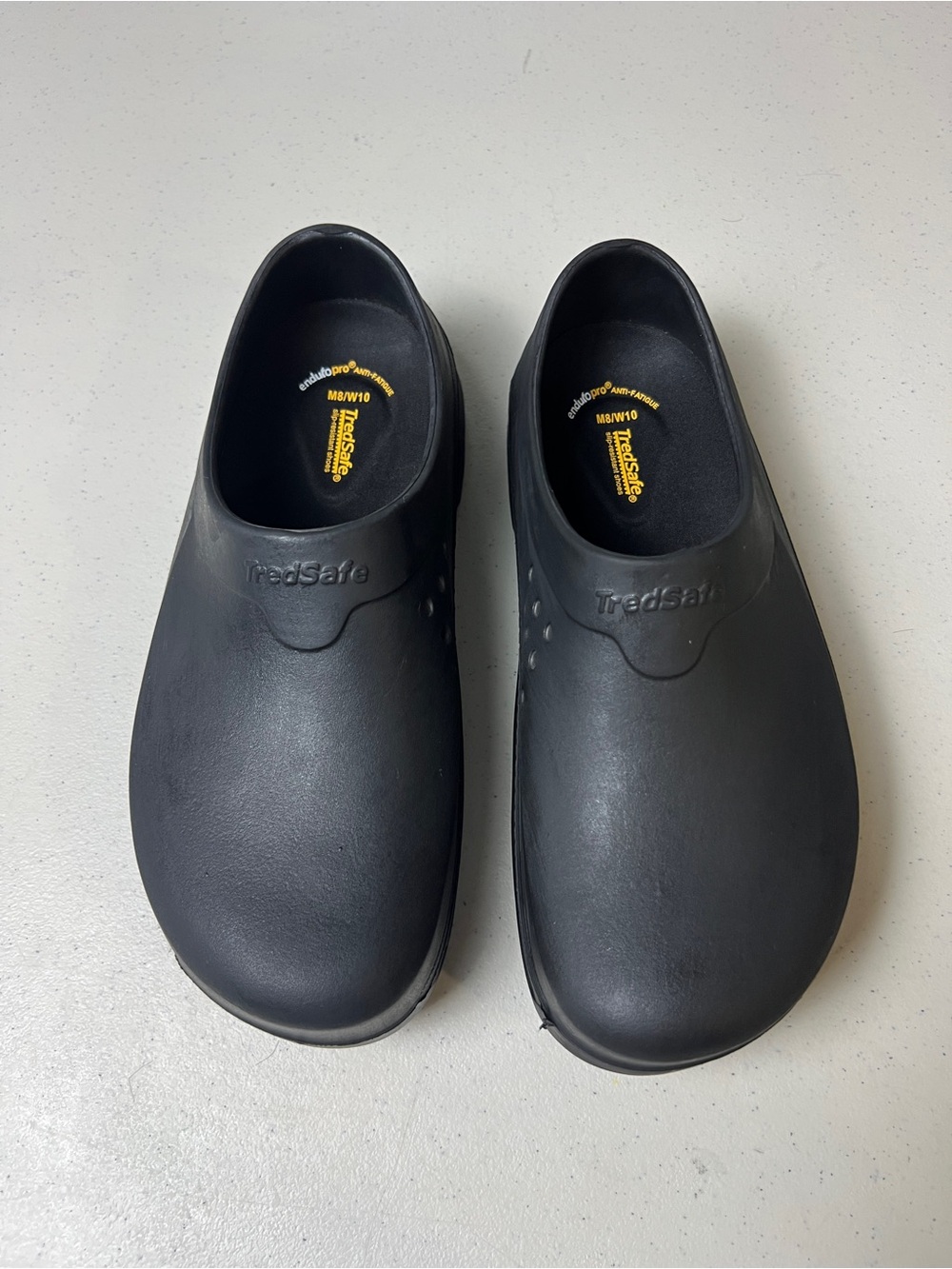 TredSafe Slip Resistant Shoes Unisex Mens 8 Womens 10 Slip on Clogs Black